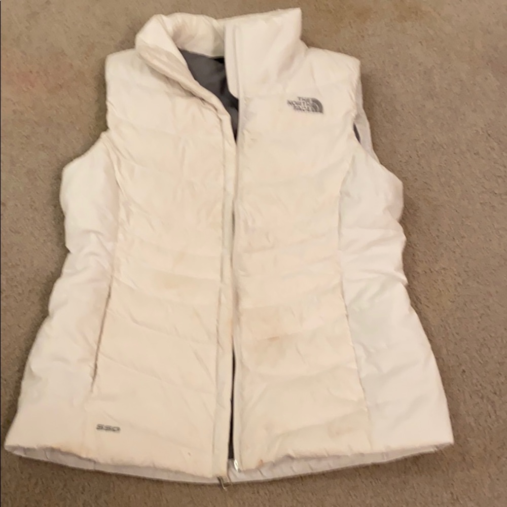 White north face vest